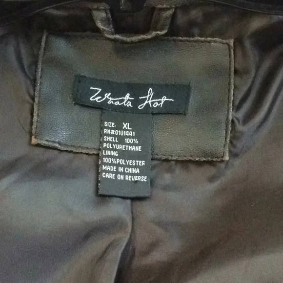What’s Hot Brown Pleather Short Jacket Size XL - Picture 12 of 13